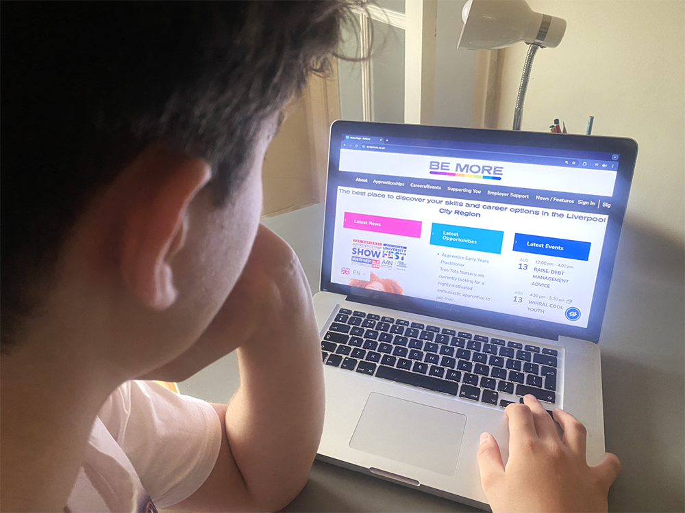 APPRENTICESHIPS: THE BEST OF BOTH WORLDS AFTER A-LEVELS 