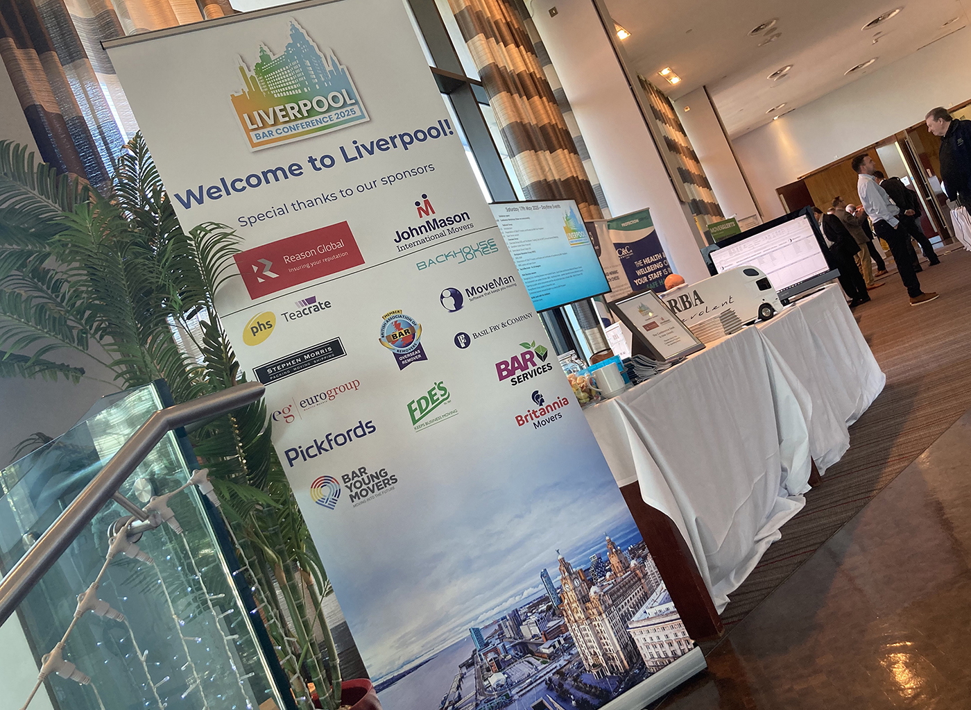 REVOLUTIONISING REMOVALS WITH APPRENTICESHIPS